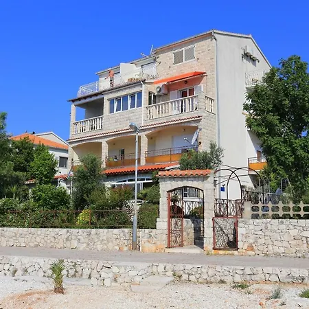 Apartmán By The Sea Seget Donji, - 19351 *
